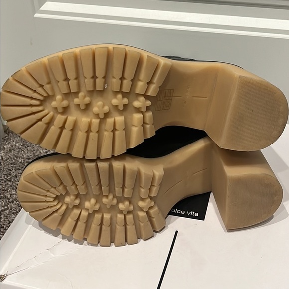 Dolce vita boots! Worn only twice!! Perfect condition!! - Picture 3 of 3